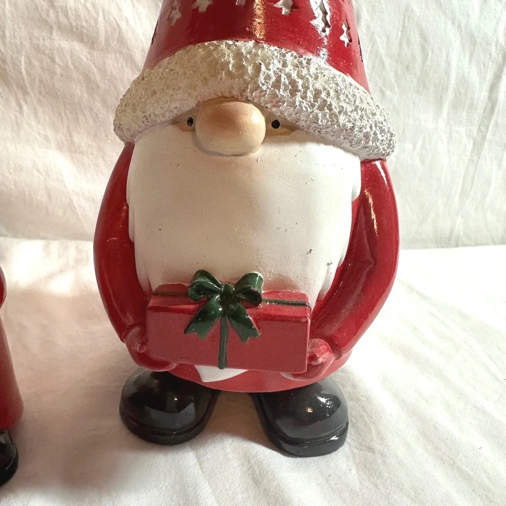 Unbranded Christmas Gnome Figurine Set Red Green Excellent  Holiday Decor Winter
